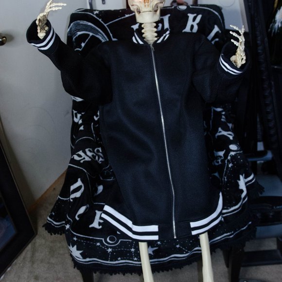 ❤Varsity striped trim bomber jacket - Picture 6 of 8